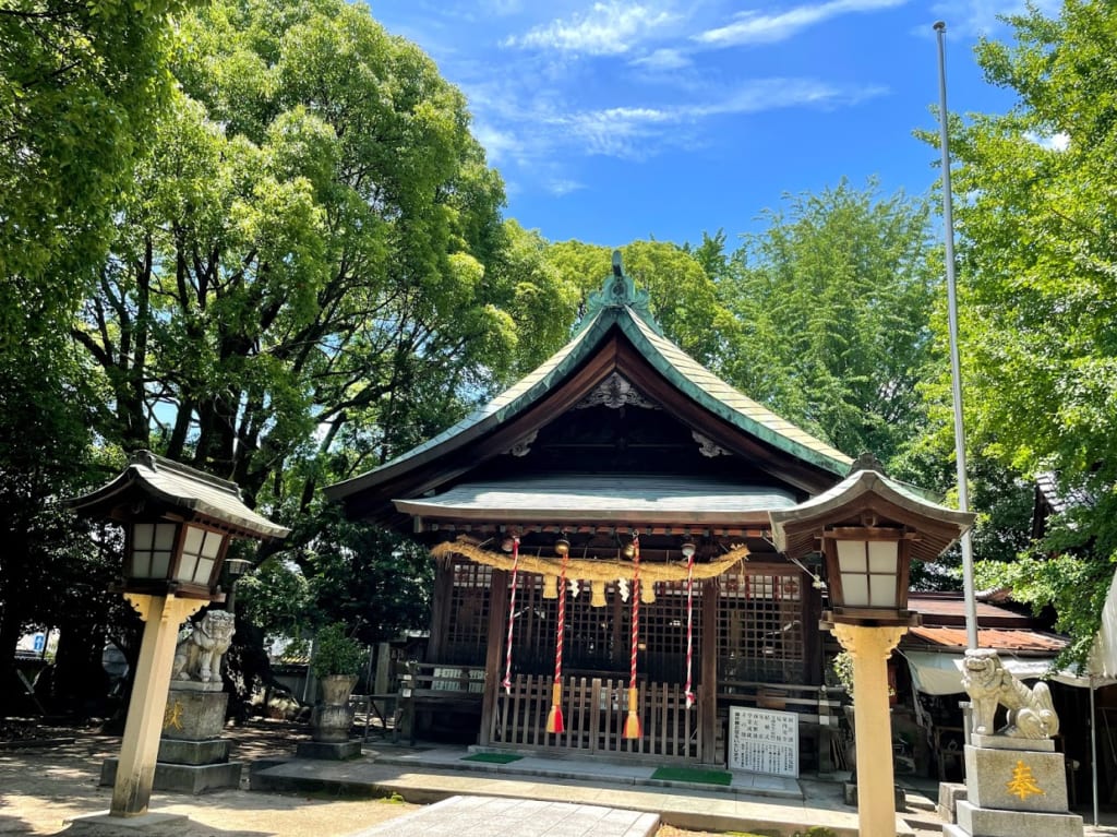 二日市八幡宮の境内