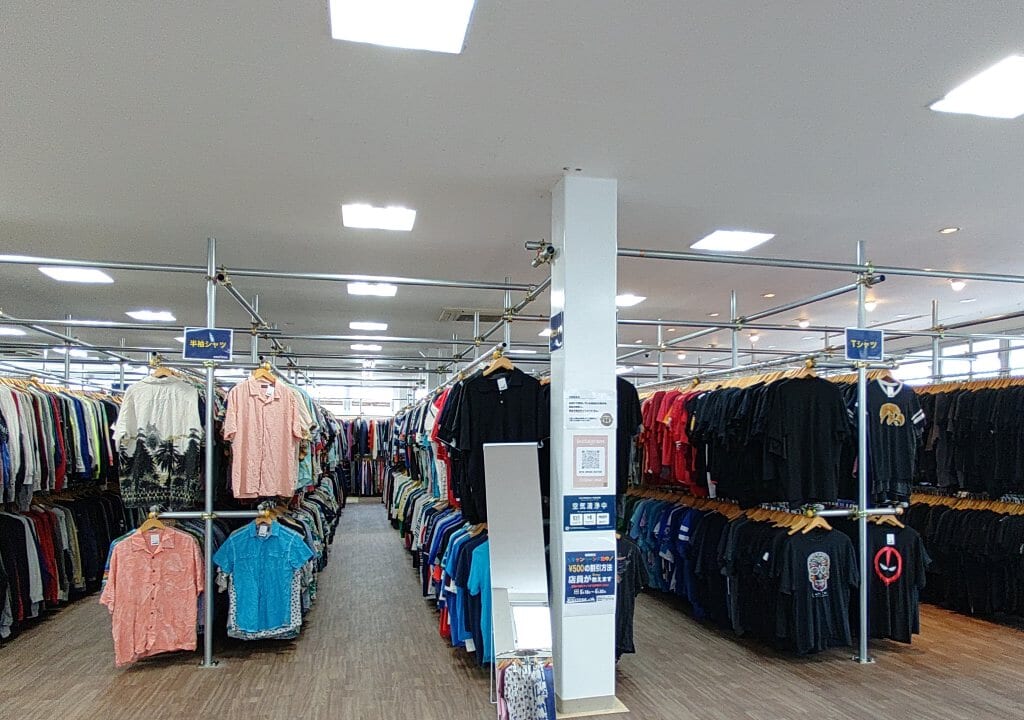 ROUTE66の店内