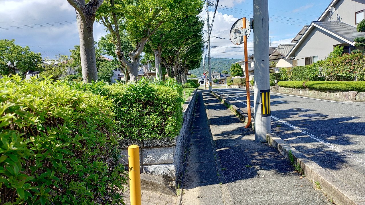 筑紫駅前通二号公園