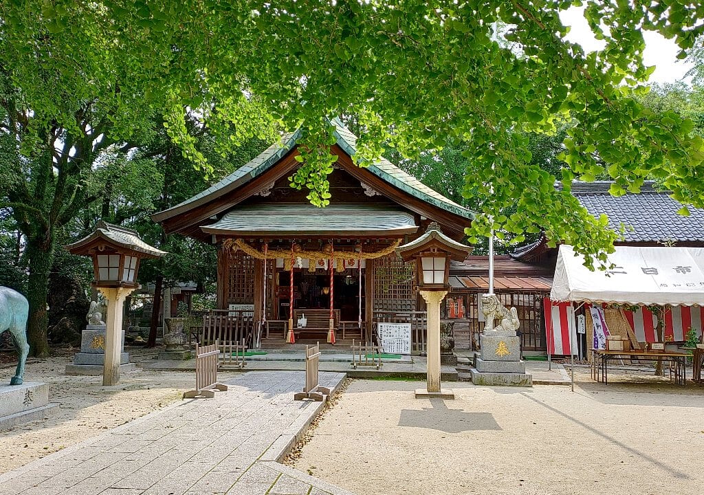 二日市八幡宮の拝殿