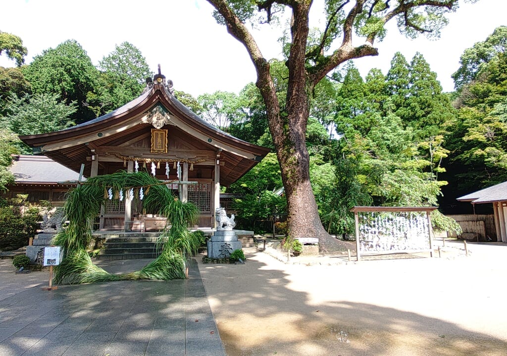 竈門神社本殿