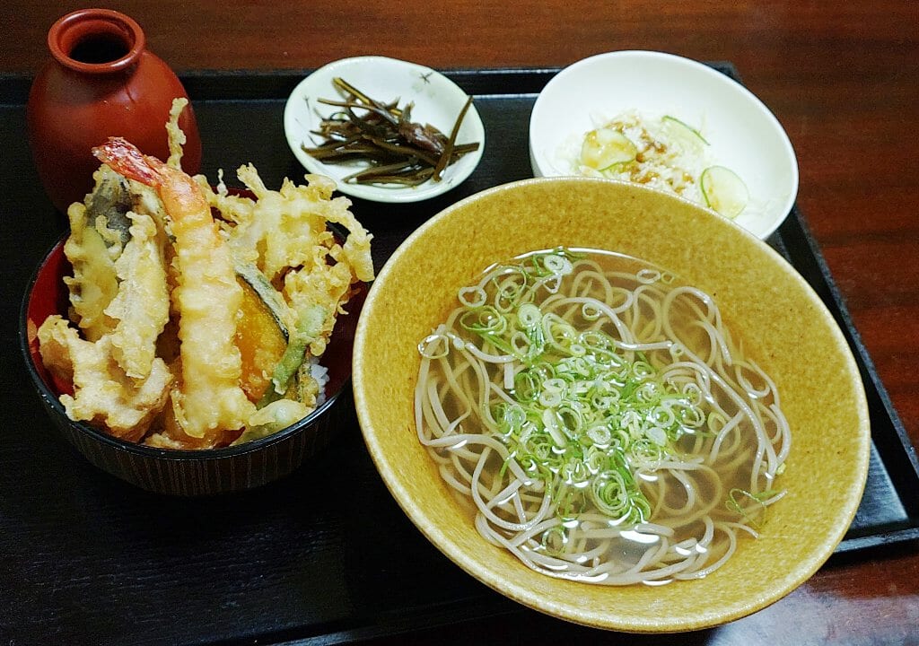 麺歩のミニ天丼セット