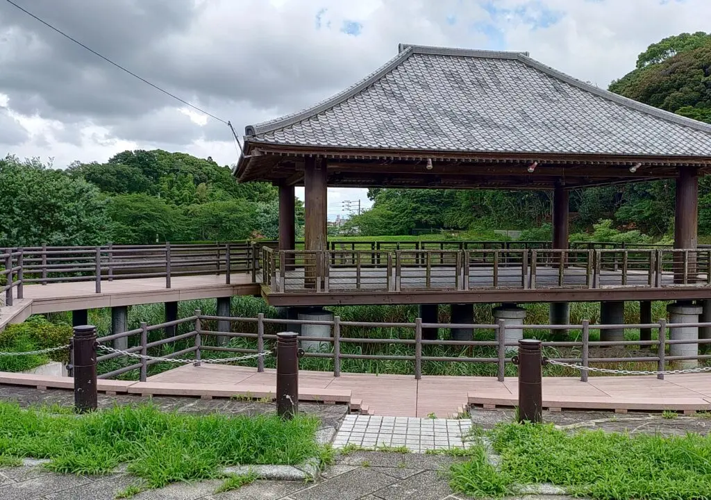 天拝山歴史自然公園のステージ