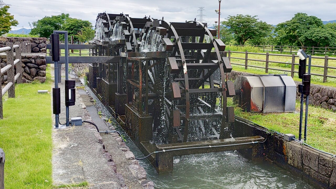 朝倉市の三連水車