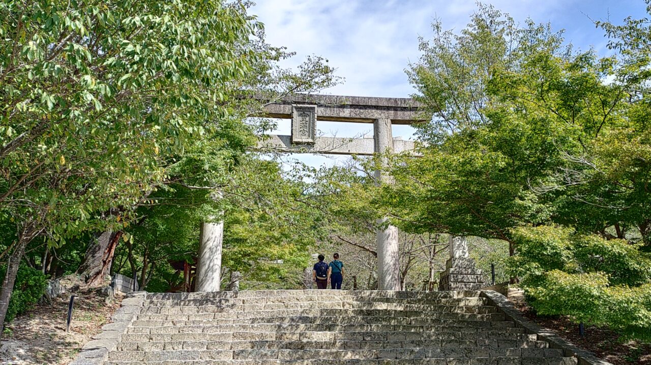 竈門神社の一の鳥居