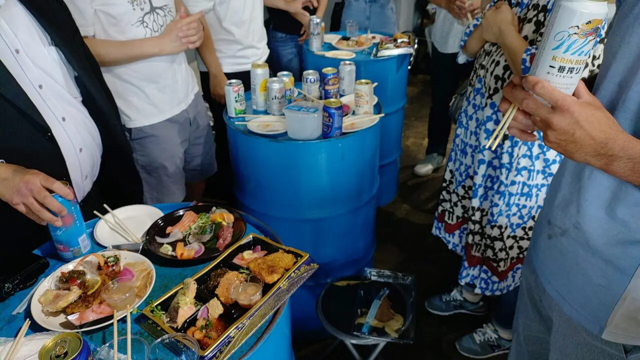 魚田魚司の角打ちスペース