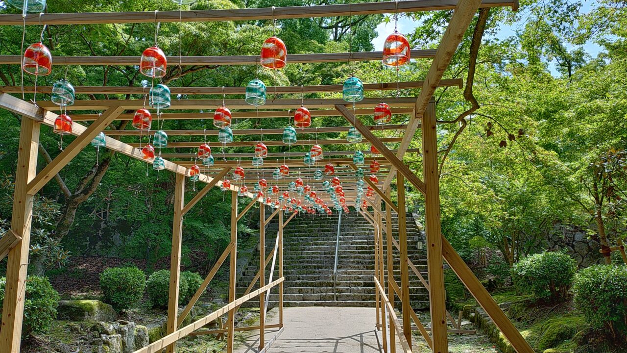 竈門神社の風鈴飾り