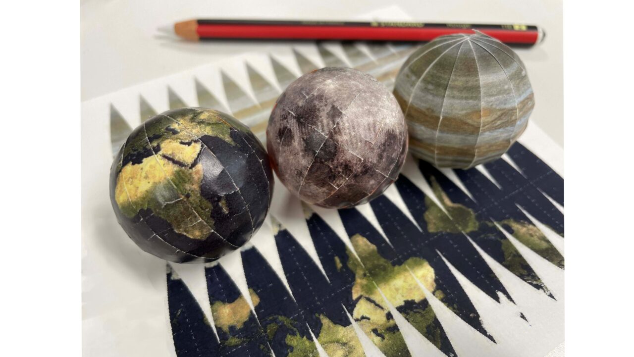 太陽と太陽系のはなしの工作
