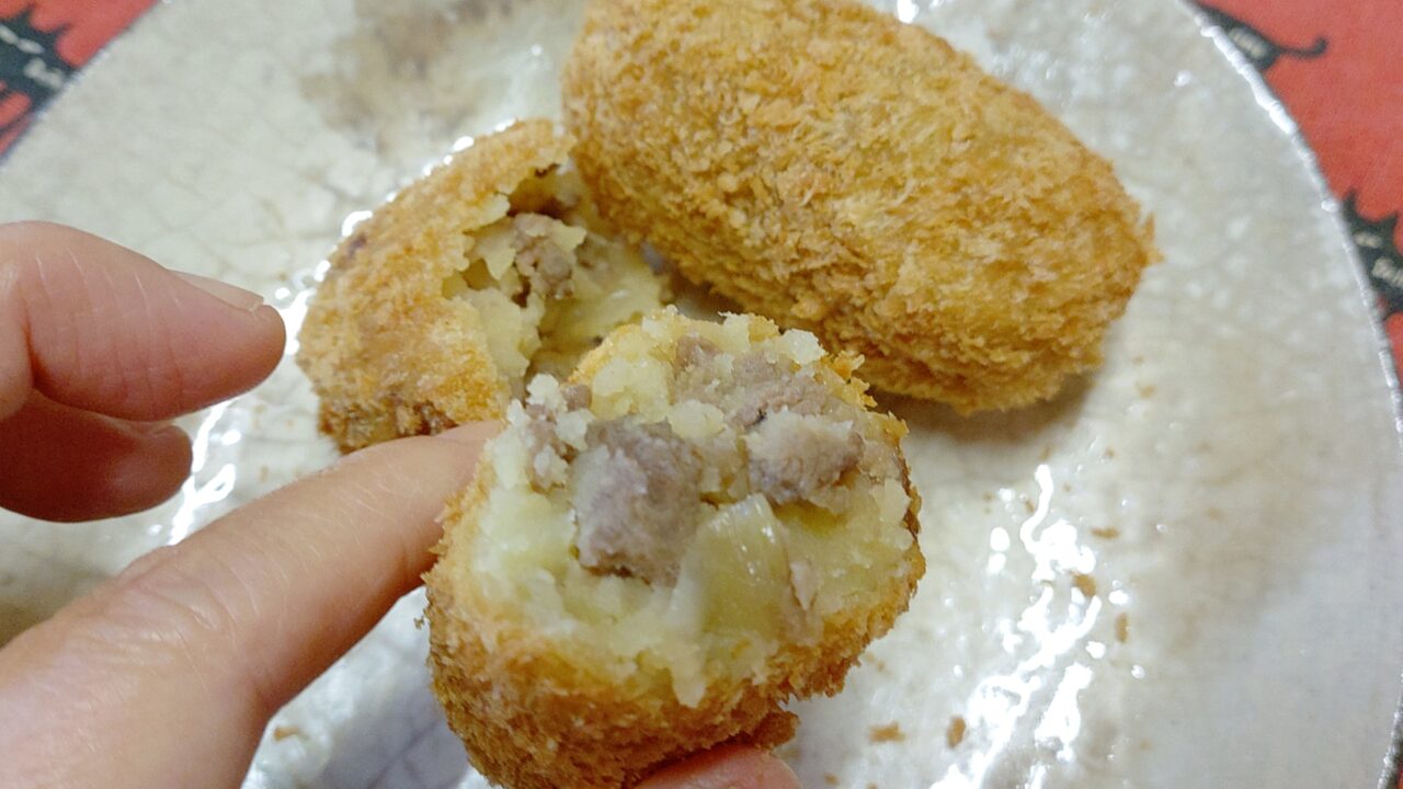 宰府精肉店の牛肉コロッケ