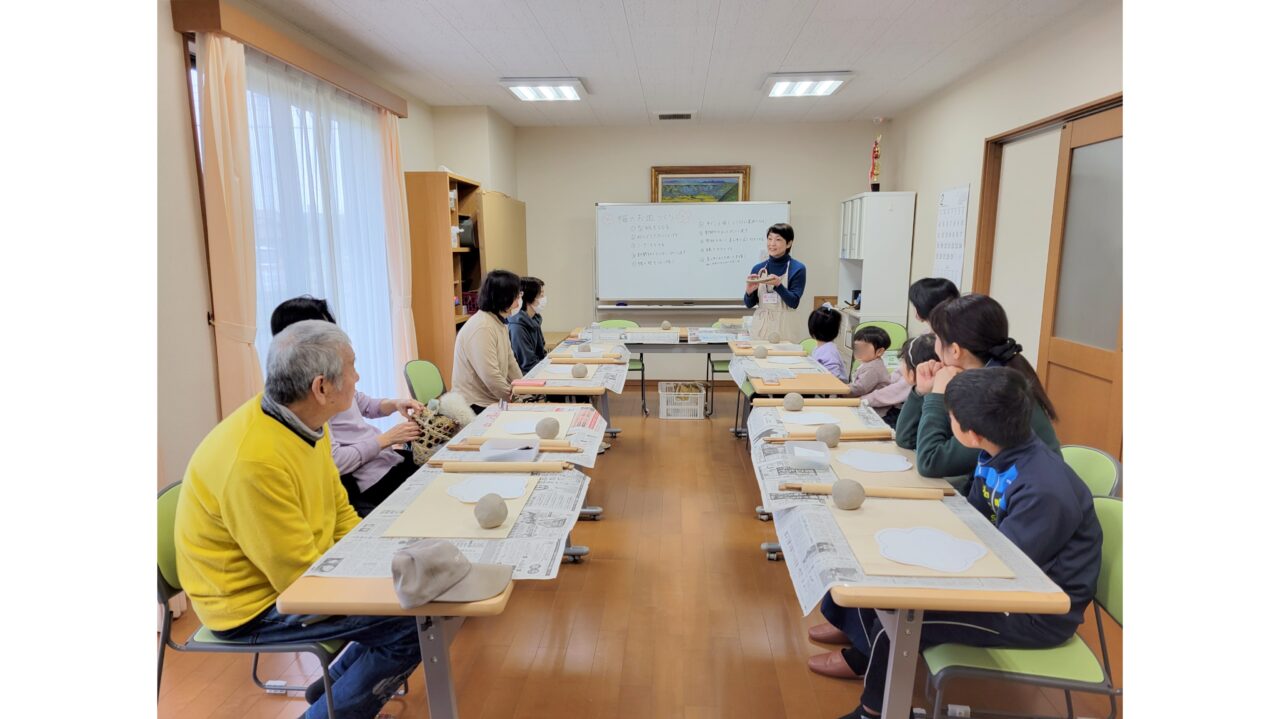 以前の梅のお皿作りの様子