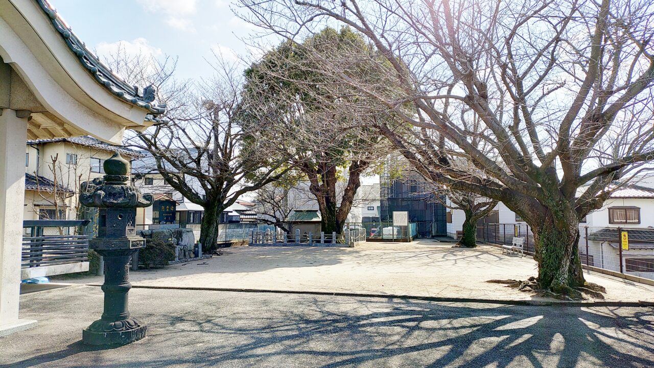 隈麿の墓がある場所