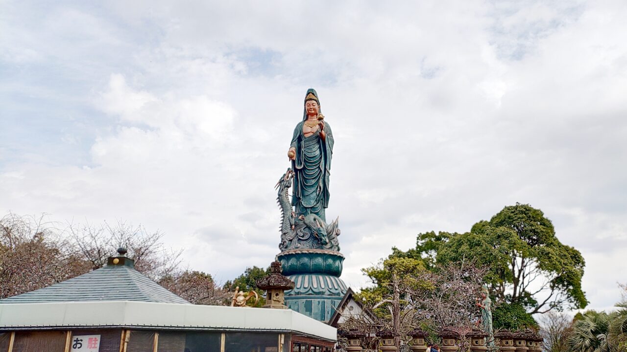 香山昇竜大観音