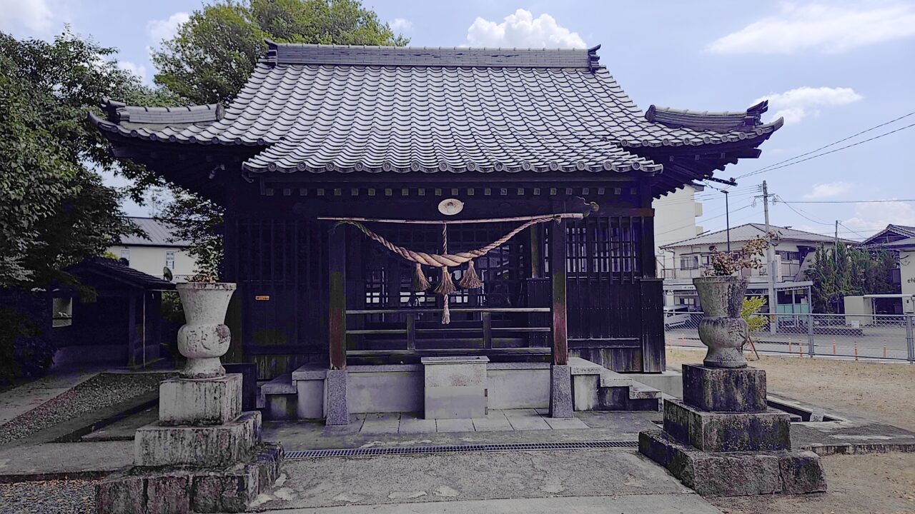 地禄神社の拝殿
