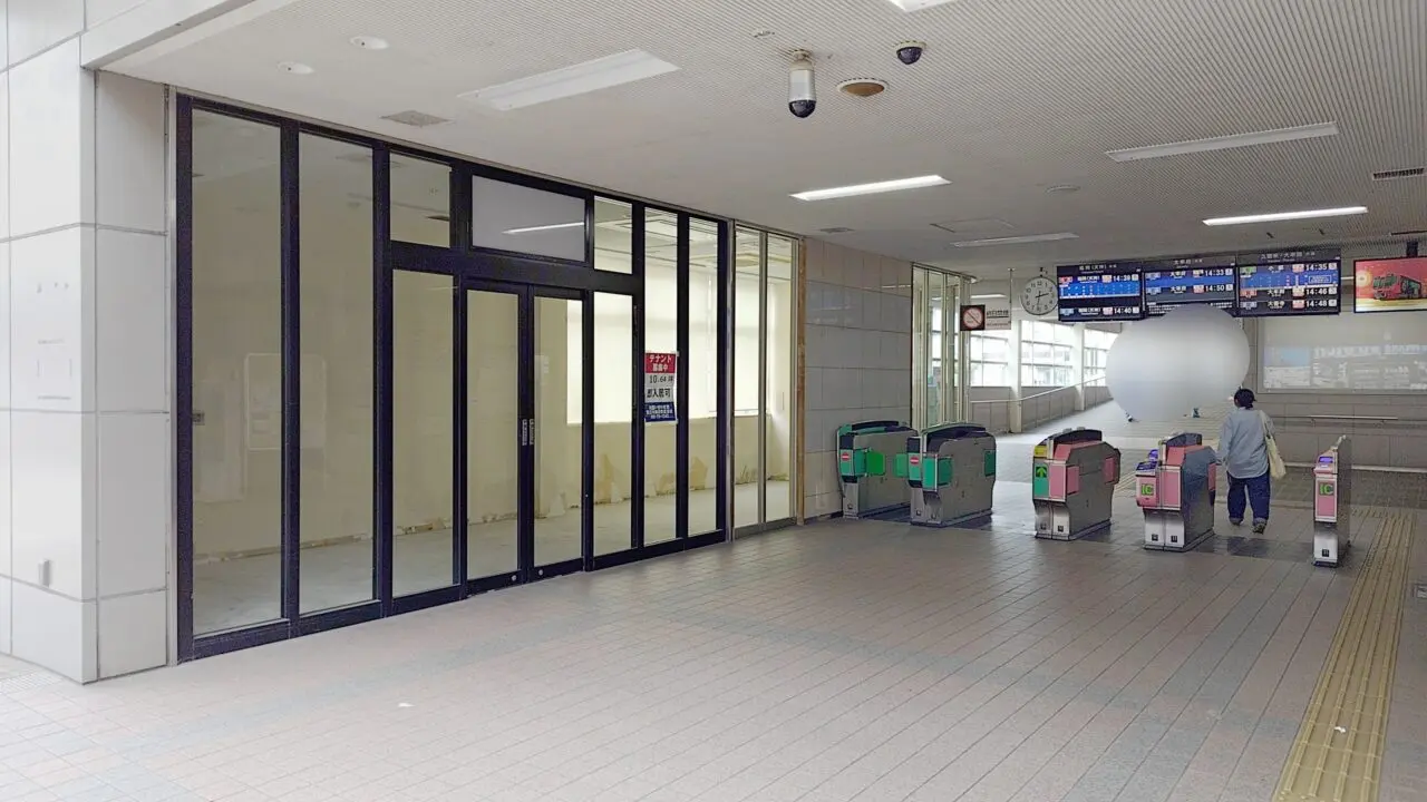 西鉄二日市駅の東口改札