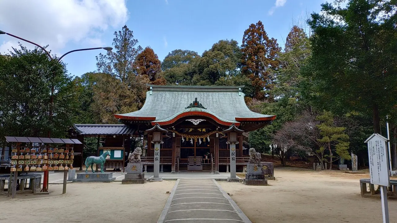 筑紫神社の拝殿